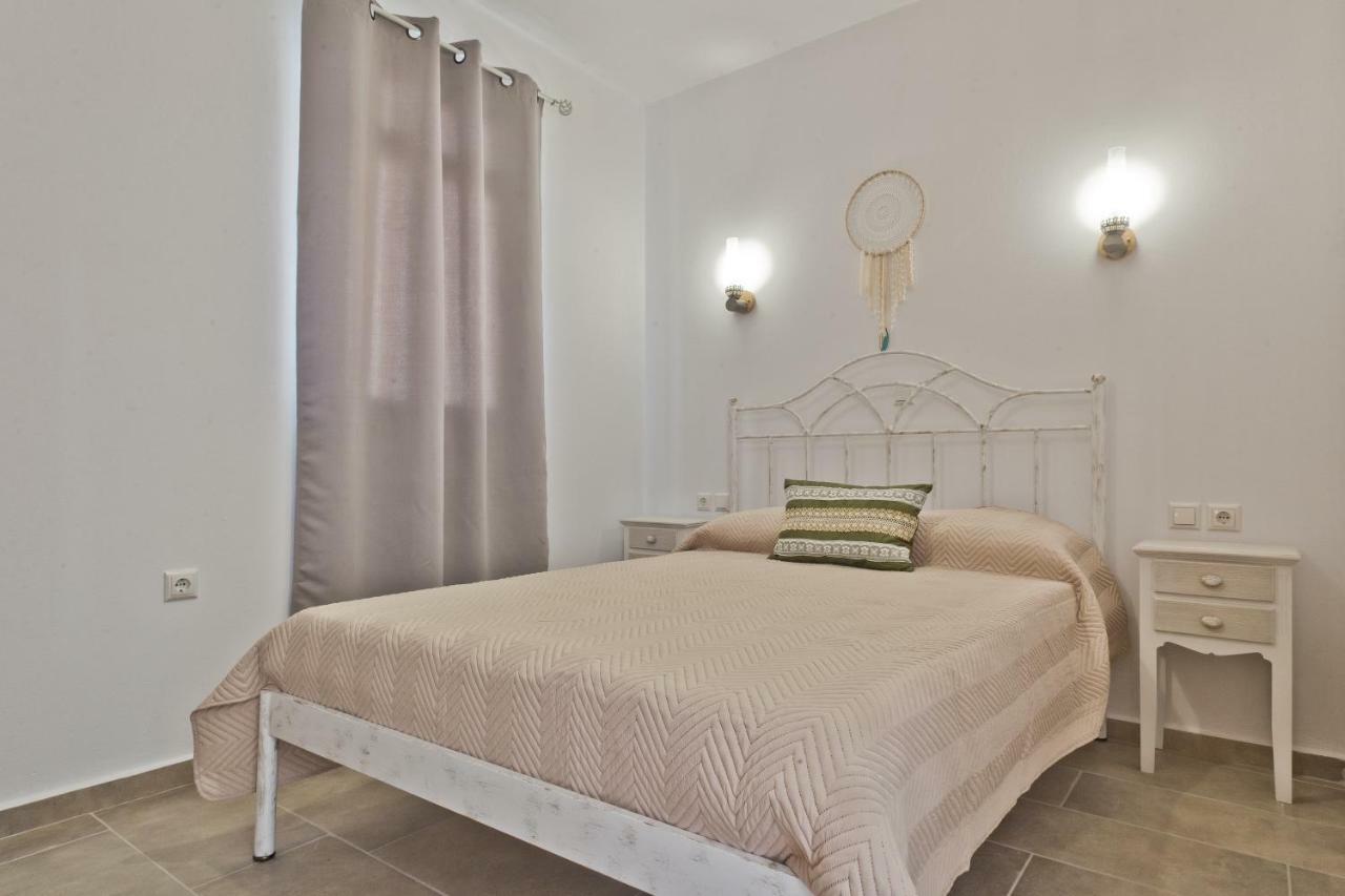 Alisachni Villas Lefkos  Exteriör bild