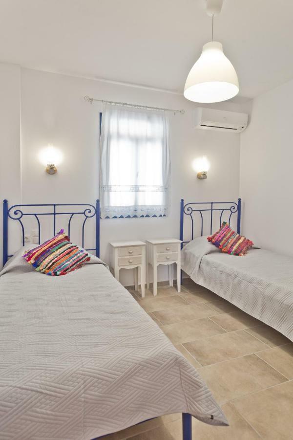 Alisachni Villas Lefkos  Exteriör bild